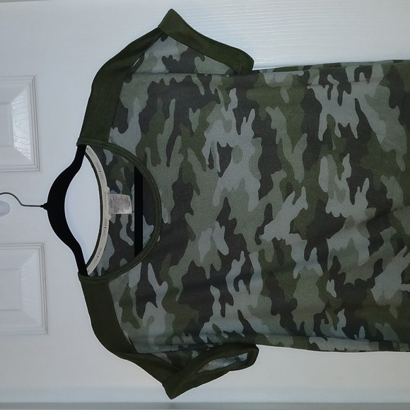 Lucky Brand top - Picture 3 of 3